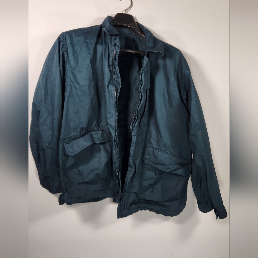 Uniqlo U / Lemaire Navy blue lightweightjacket with a collar, 2 front pockets #